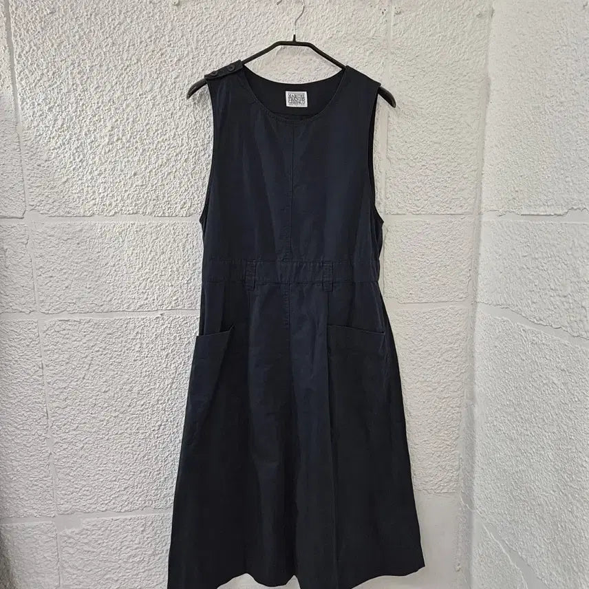 [BUNJANG] Marithe Francois Girbaud Sleeveless Dress Navy / 마리떼 프랑소와 저버 민소매 원피스 네이비