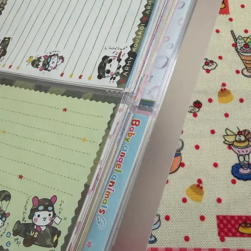 [BUNJANG] Vintage K-Pop Paper Goods Bundle (Approx. 90 pcs) / 고전아미판다,아미토끼,헤이세이 고전 지류 약 90장