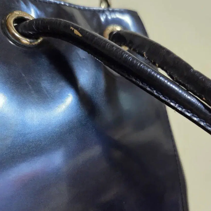 [BUNJANG] Ferragamo Patent Leather Bucket Backpack / 페라가모 페이던트 버킷 백팩