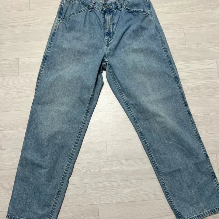 [SOLD OUT] 유니클로 32 (완죤새거임)