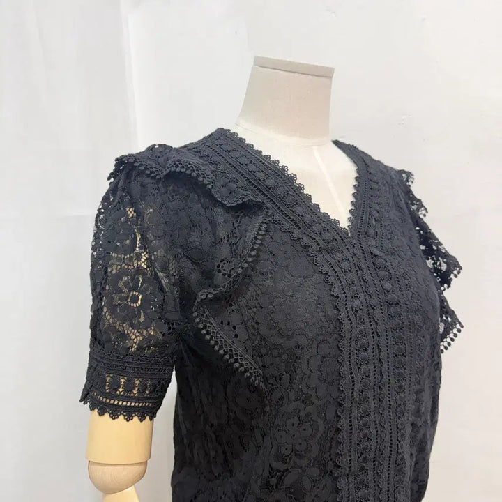 [BUNJANG] ab.f.z Black Lace Frill Short Sleeve Blouse / ab.f.z 블랙 레이스 프릴 반팔블라우스 하객룩 4453