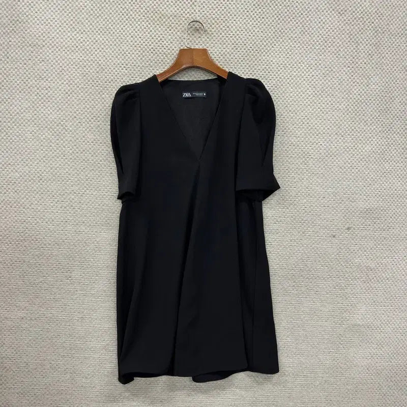 [BUNJANG] 자라 ZARA 브이넥 반팔 원피스 M D00001 / 자라 ZARA 브이넥 반팔 원피스 M D00001