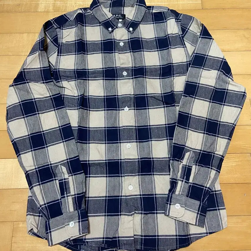 [BUNJANG] A.P.C. 리넨 체크무늬 셔츠 XS / A.P.C. 리넨 체크무늬 셔츠 XS