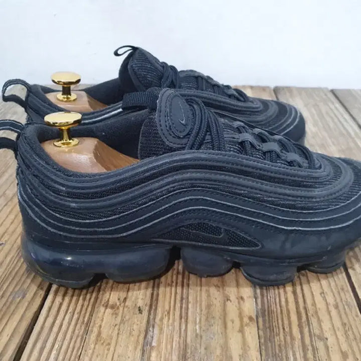 [SOLD OUT] 18년도 나이키 에어 베이퍼맥스 97 (240MM)