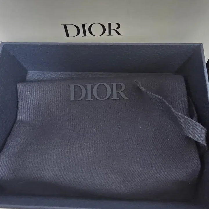 [BUNJANG] 네고가능))베이지 &amp; 블랙 Dior Oblique 자카드 팝니다 / 네고가능))베이지 &amp; 블랙 Dior Oblique 자카드 팝니다