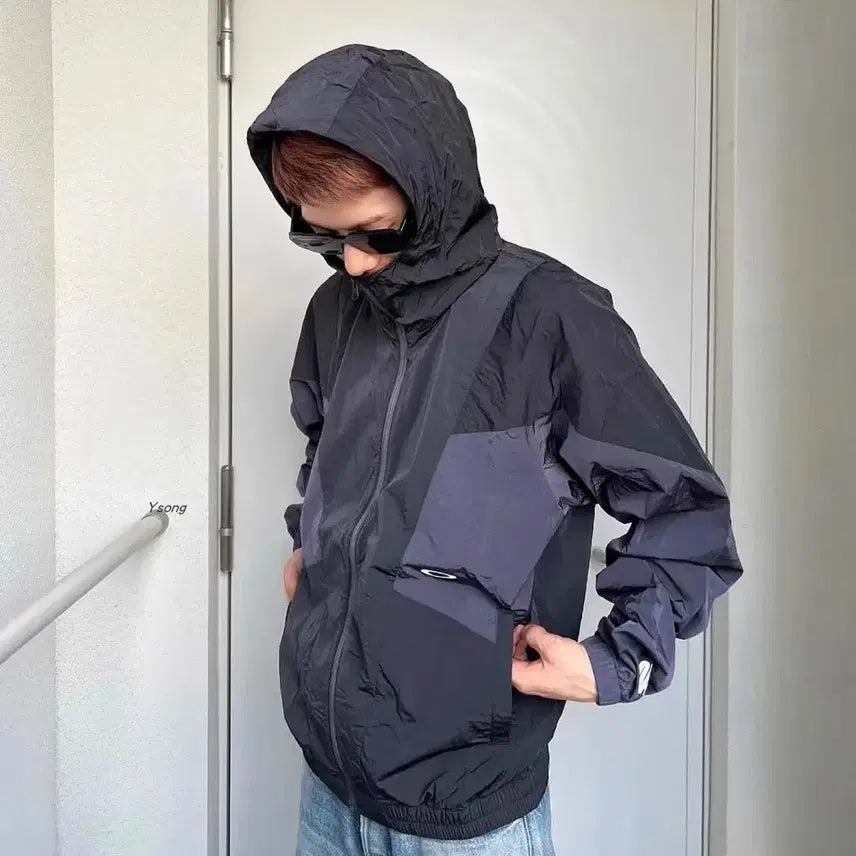 [BUNJANG] 오클리 재팬 배색 스몰로고 레인자켓 바람막이 M~XL 아울렛재고 / 오클리 재팬 배색 스몰로고 레인자켓 바람막이 M~XL 아울렛재고