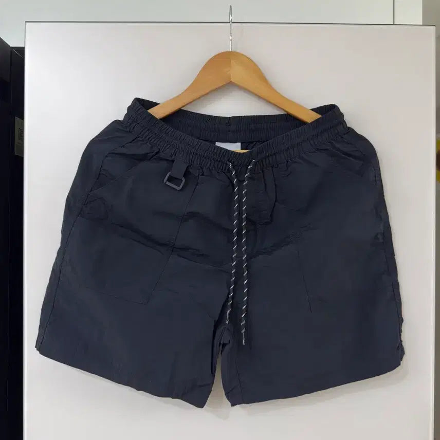 [SOLD OUT] 코드그라피 나일론 반바지
