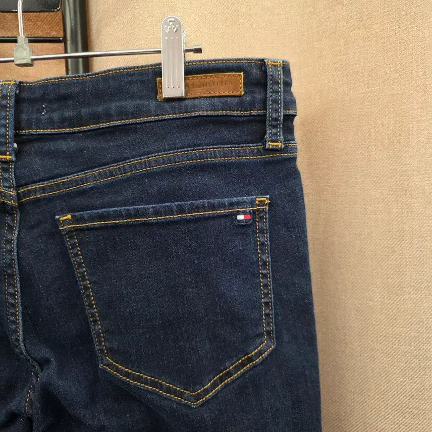 [BUNJANG] Tommy Hilfiger Denim Dark Blue Jeans / 타미힐피거 데님 청바지 다크블루