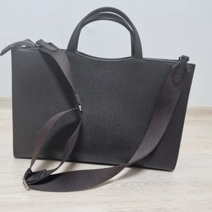 [BUNJANG] UMUM Feather Bag Jumbo Size / UMUM 깃털백 점보사이즈