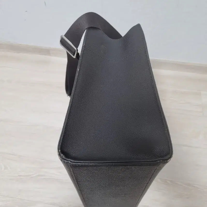 [BUNJANG] UMUM Feather Bag Jumbo Size / UMUM 깃털백 점보사이즈