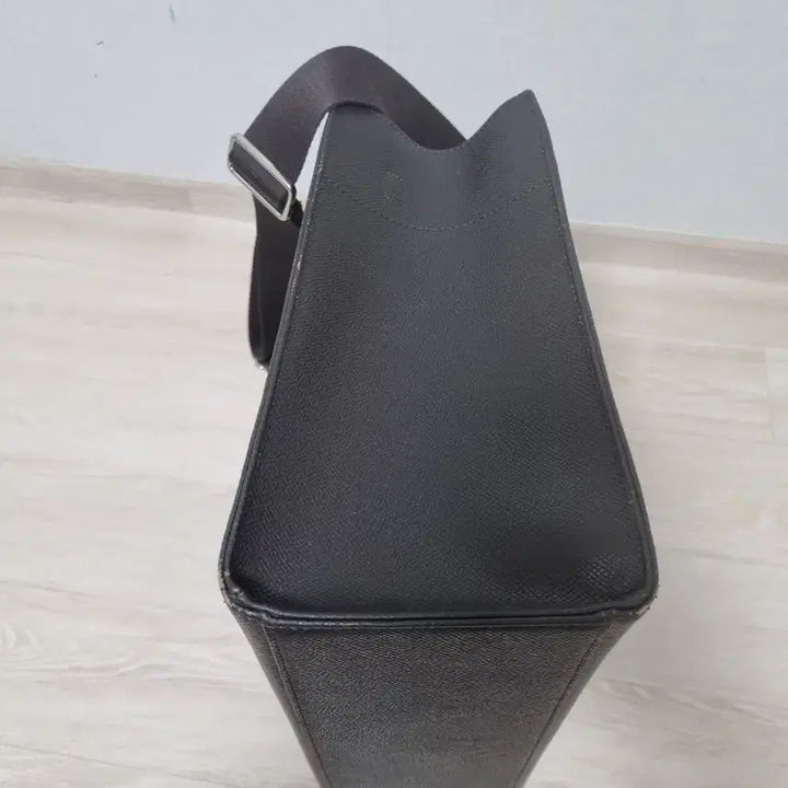 [BUNJANG] UMUM Feather Bag Jumbo Size / UMUM 깃털백 점보사이즈