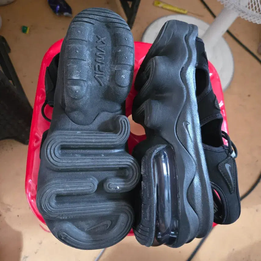 [BUNJANG] Nike Black Strap Sandals / 나이키 블랙 스트랩 샌들