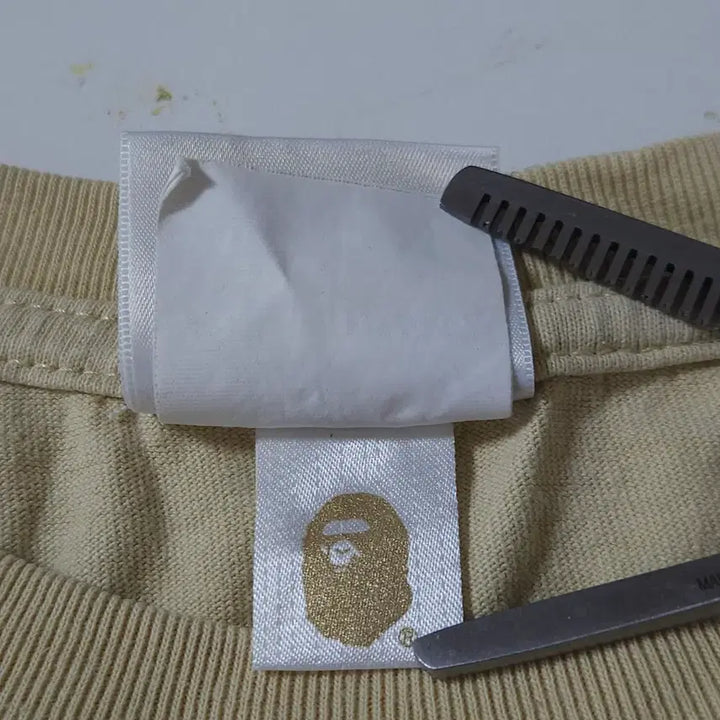 [SOLD OUT] A Bathing Ape 베이프 포켓 반팔티 베이지