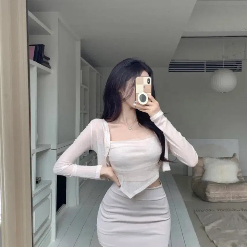 [BUNJANG] 알리사 오간자 쉬폰 끈나시 가디건 세트 르플레인 유솝 릴리코츠 더바넷 / 알리사 오간자 쉬폰 끈나시 가디건 세트 르플레인 유솝 릴리코츠 더바넷