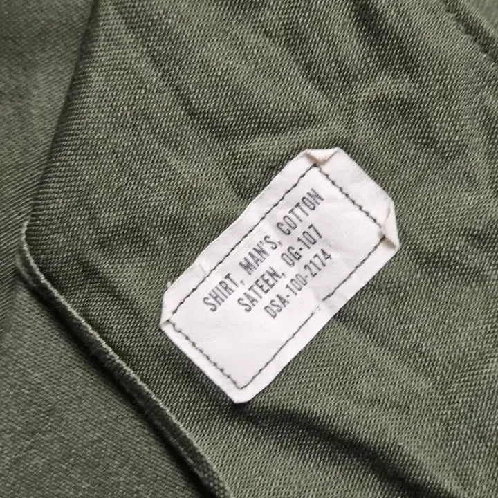 [SOLD OUT] 1960s OG107 백사틴 셔츠 오리지널 16 1/2