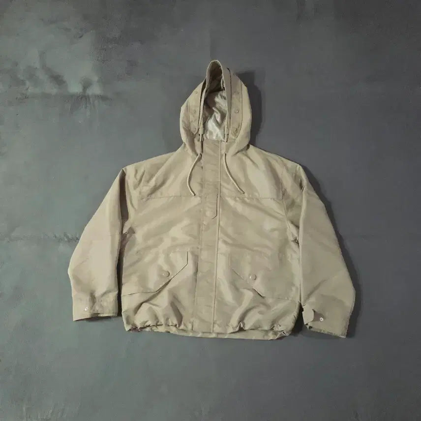 [BUNJANG] IRO 23FW 이로 나일론 후드 세미오버 자켓 L 베이지 / IRO 23FW 이로 나일론 후드 세미오버 자켓 L 베이지