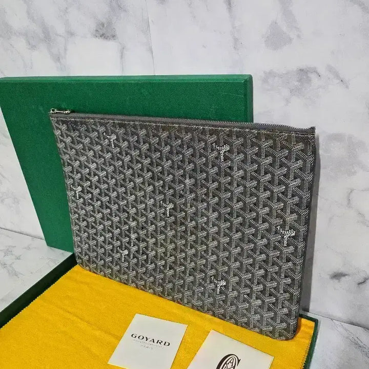 [SOLD OUT] 고야드 클러치백 그레이 Gm