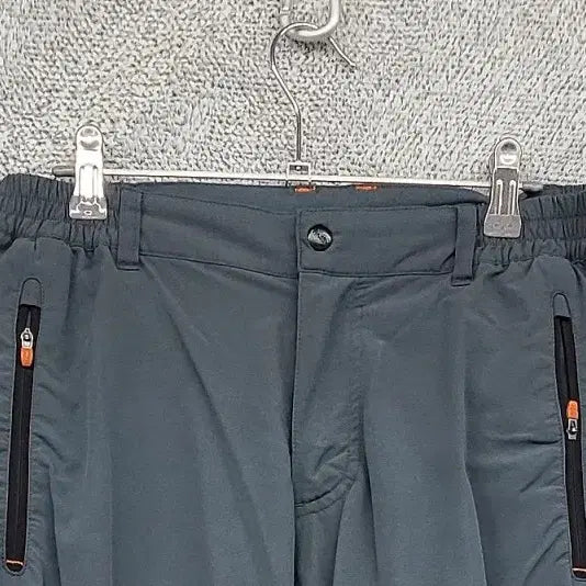 [BUNJANG] Ellesse Gray Training Pants L / 엘레쎄 그레이 트레이닝 바지 L