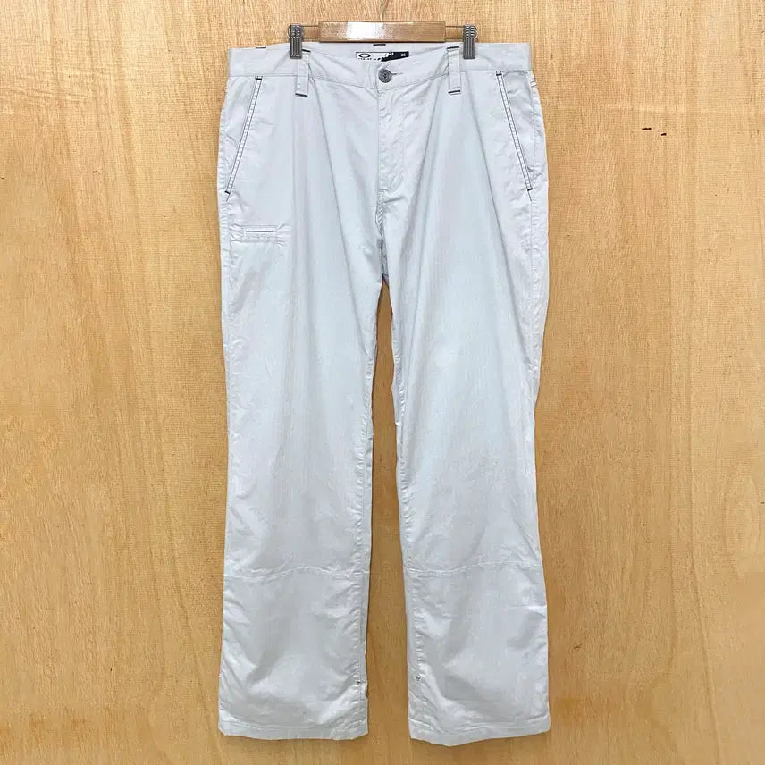 [BUNJANG] OAKLEY 2way pants 오클리 투웨이 지퍼 팬츠 / OAKLEY 2way pants 오클리 투웨이 지퍼 팬츠