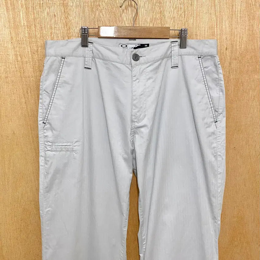 [BUNJANG] OAKLEY 2way pants 오클리 투웨이 지퍼 팬츠 / OAKLEY 2way pants 오클리 투웨이 지퍼 팬츠