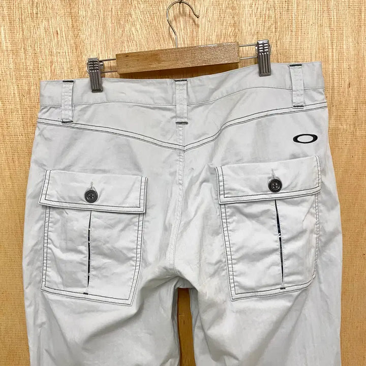 [BUNJANG] OAKLEY 2way pants 오클리 투웨이 지퍼 팬츠 / OAKLEY 2way pants 오클리 투웨이 지퍼 팬츠