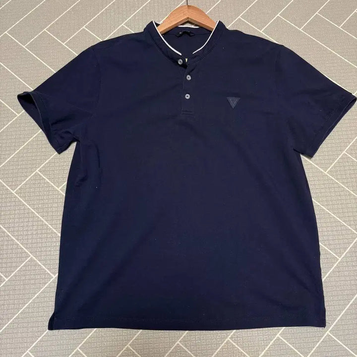 [SOLD OUT] 게스 남성 반팔 티셔츠 / XL 105사이즈