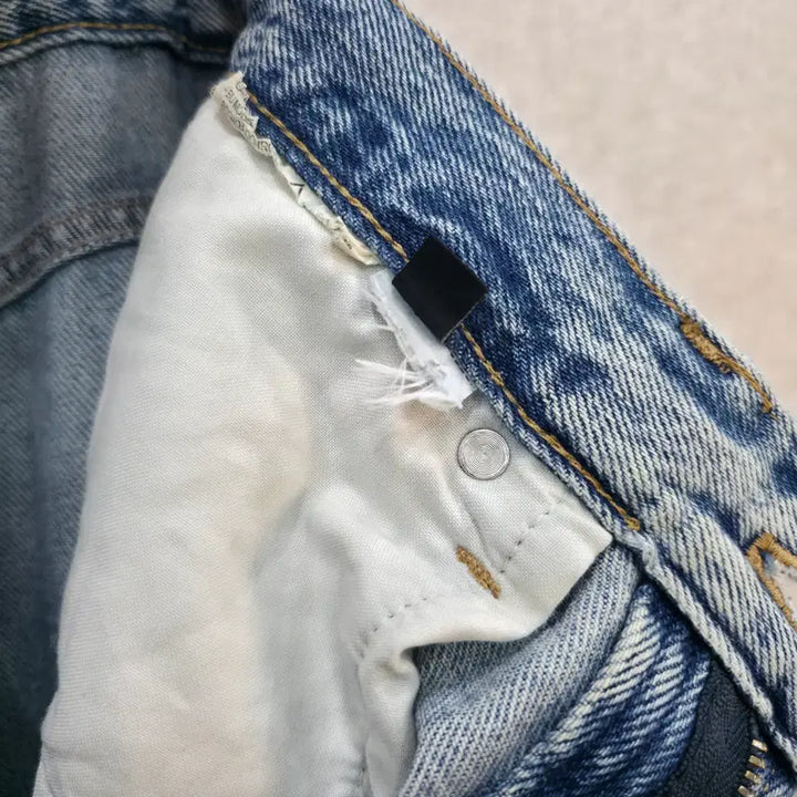 [SOLD OUT] 마시모두띠 연청 와이드 데님 팬츠 Massimo Dutti