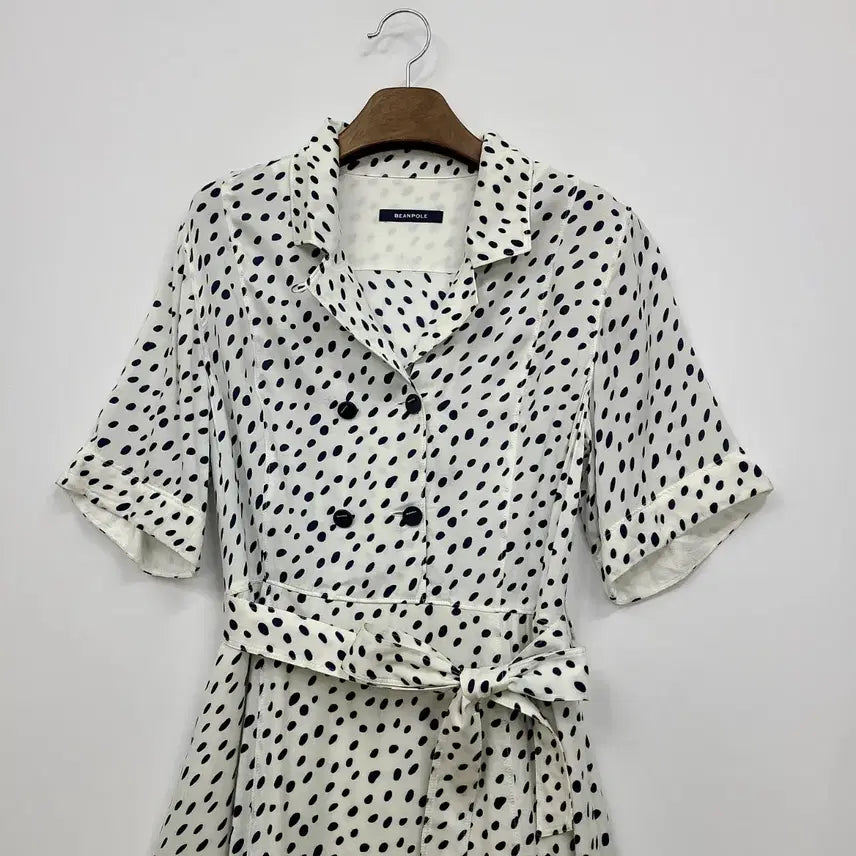 [BUNJANG] Beanpole Alice White Dot Long Dress / 빈폴 화이트 도트 반팔 롱 원피스/95/앨리스/1103