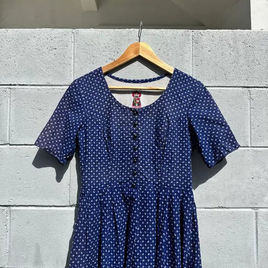 [BUNJANG] Austrian Tyrolean Floral Pattern Dress / 오스트리아 티롤 플라워 패턴 원피스