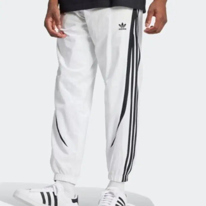 [BUNJANG] Adidas Windbreaker Pants L / 새상품) 아디다스 바람막이 팬츠 파워정품 L