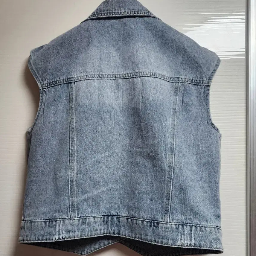 [BUNJANG] Butterfly Denim Vest / 나비 데님 조끼 청베스트
