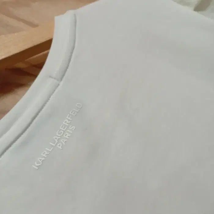 [BUNJANG] Karl Lagerfeld Ribbon Point Blouse / 칼 라거펠트 리본 포인트 브라우스
