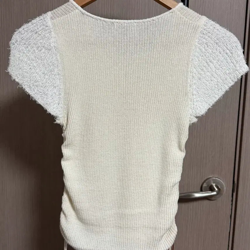 [SOLD OUT] 아비에무아 반팔니트