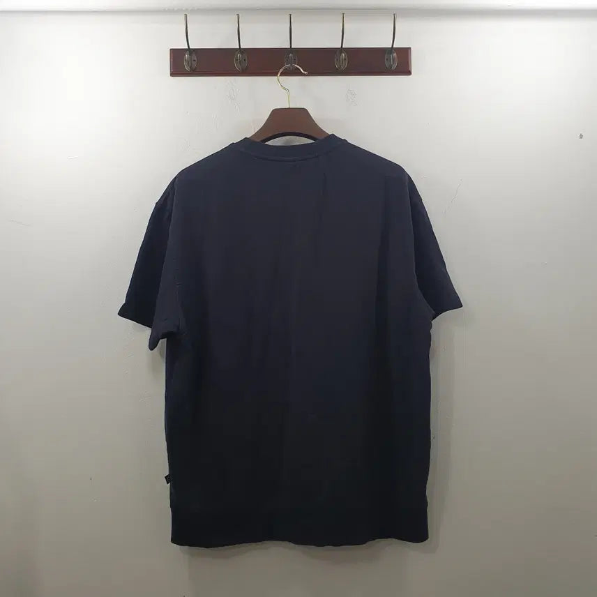 [SOLD OUT] L 코드그라피 남성 블랙 로고 반팔 스웻 티셔츠