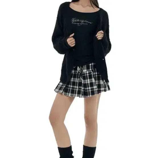 [BUNJANG] Clichy Club Letter Top / 새상품) 클리시어 클린 클럽 레터 탑 블랙, 핑크