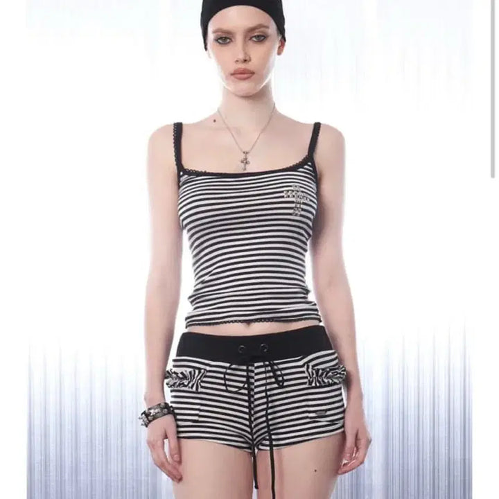 [BUNJANG] Hilda Frik Stripe Set / 힐다 프릭 스트라이프 셋업