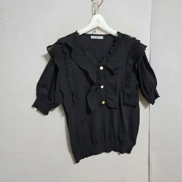 [SOLD OUT] 르니앤맥코이 레이스 니트 FF   n4706