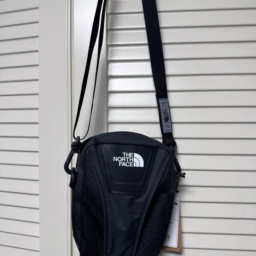 [BUNJANG] The North Face Crossbody Bag / 노스페이스 크로스백
