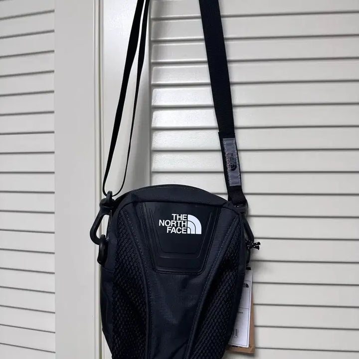 [BUNJANG] The North Face Crossbody Bag / 노스페이스 크로스백