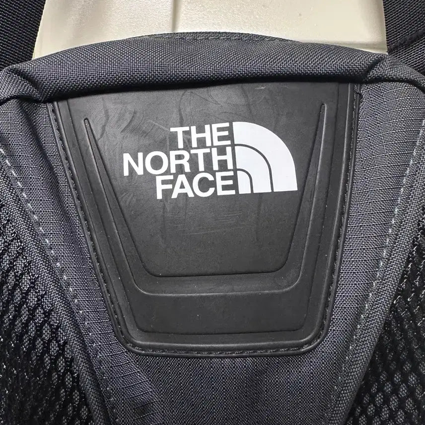 [BUNJANG] The North Face Crossbody Bag / 노스페이스 크로스백