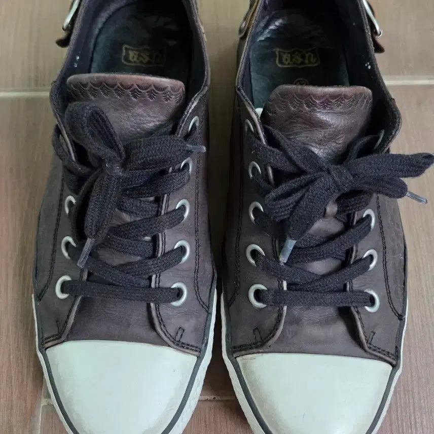 [SOLD OUT] ASH 아쉬 가죽 브라운 스니커즈