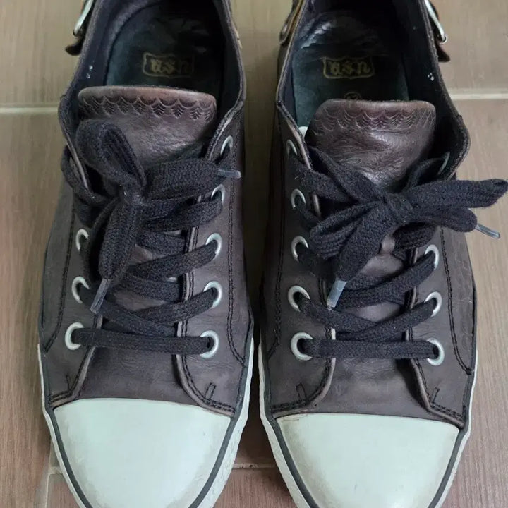 [SOLD OUT] ASH 아쉬 가죽 브라운 스니커즈