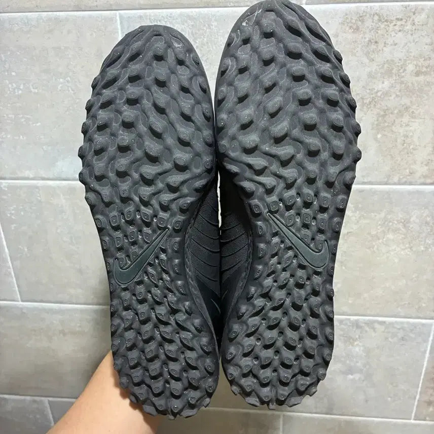 [SOLD OUT] 나이키 리액트 팬텀 gx2 프로 tf 270 풋살화