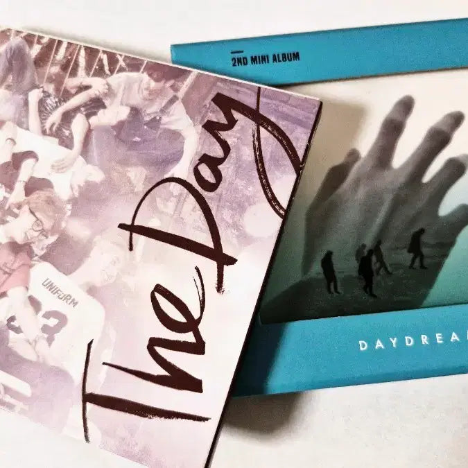[BUNJANG] DAY6 The Day &amp; DAY DREAM Album Set / 데이식스 더데이 개봉반