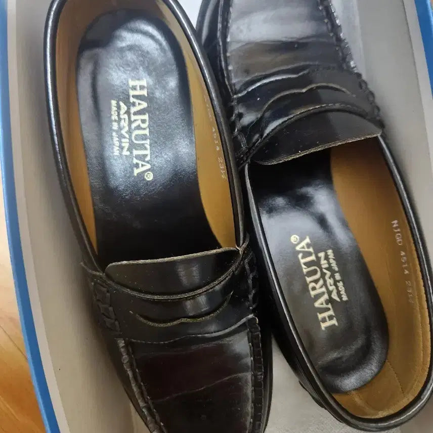 [BUNJANG] Haruta Leather Loafers - Size 235 / 하루타 구두 235사이즈
