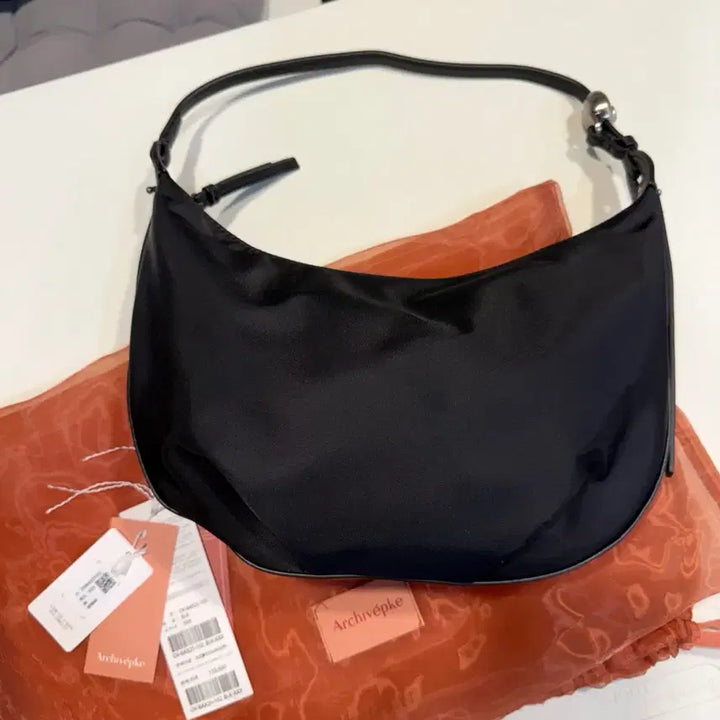 [BUNJANG] Archive Appk Love Moon Bag Nylon Black / 아카이브앱크 러브문백 나일론 블랙