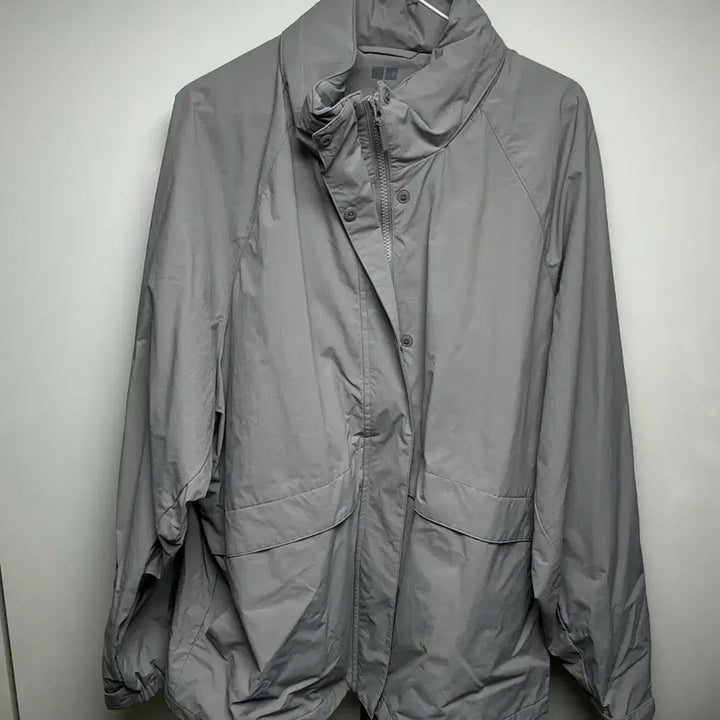 [BUNJANG] Uniqlo Windblock Stand Blouson Grey 2XL / 유니클로 바람막이 윈드블럭스탠드블루종 회색2XL