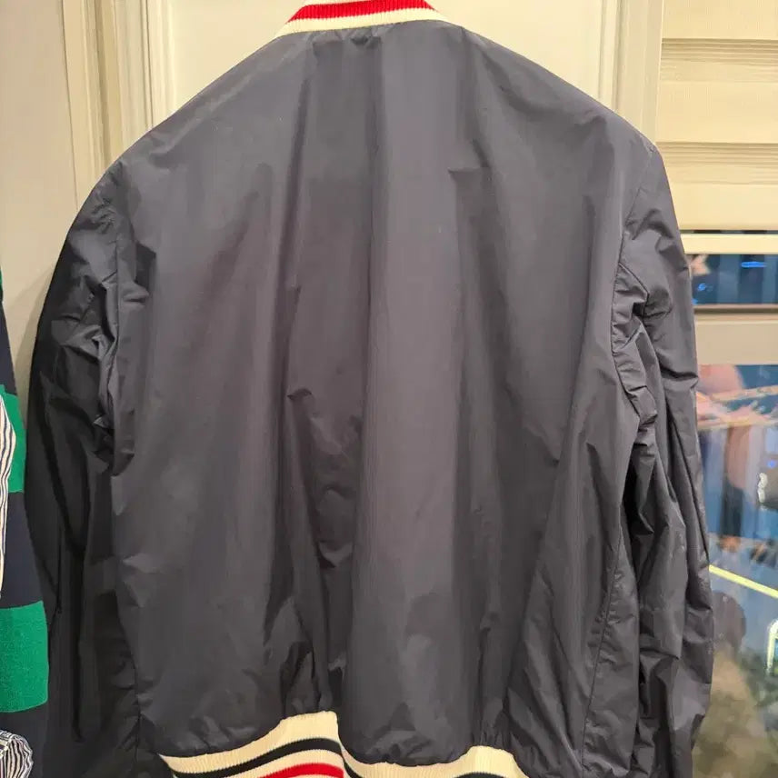 [BUNJANG] Moncler Navy Bomber Jacket Unisex Authentic / 몽클레어 네이비 봄버 자켓 남녀공용 정품