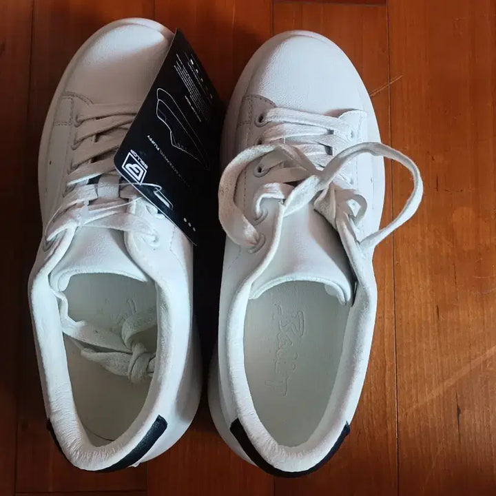 [BUNJANG] Ballob Sneakers Size 210 / 밸롭 운동화 210