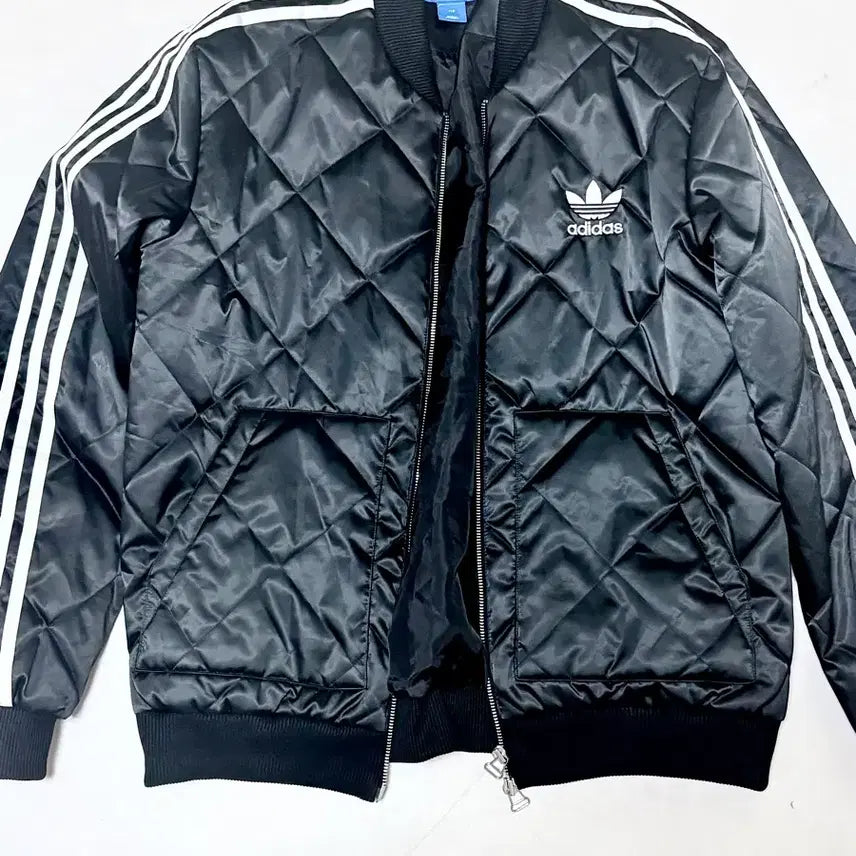[BUNJANG] Adidas Quilted Bomber Jacket - Black / 아디다스 3선 퀼팅 봄버 자켓 블랙